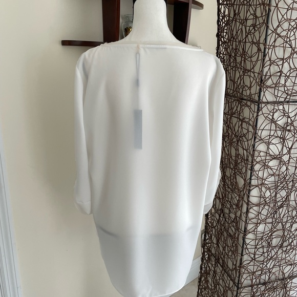 Tahari Sheer Top - Picture 2 of 6